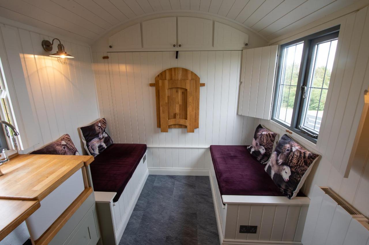 Shepherds Hut Lonmore Экстерьер фото